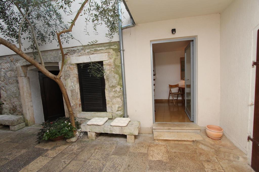 Apartment Marjanovic Rovigno Camera foto