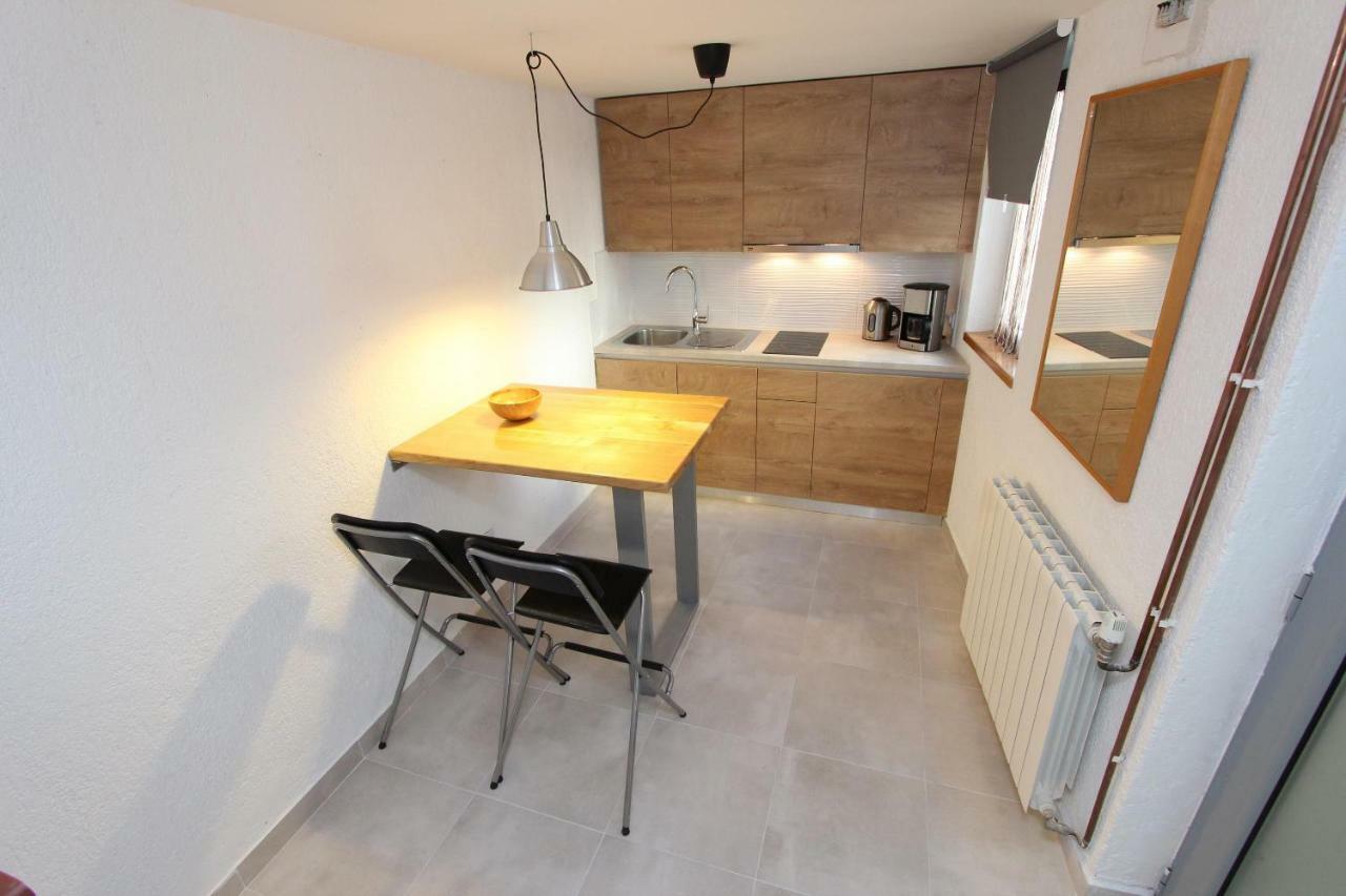 Apartment Marjanovic Rovigno Esterno foto