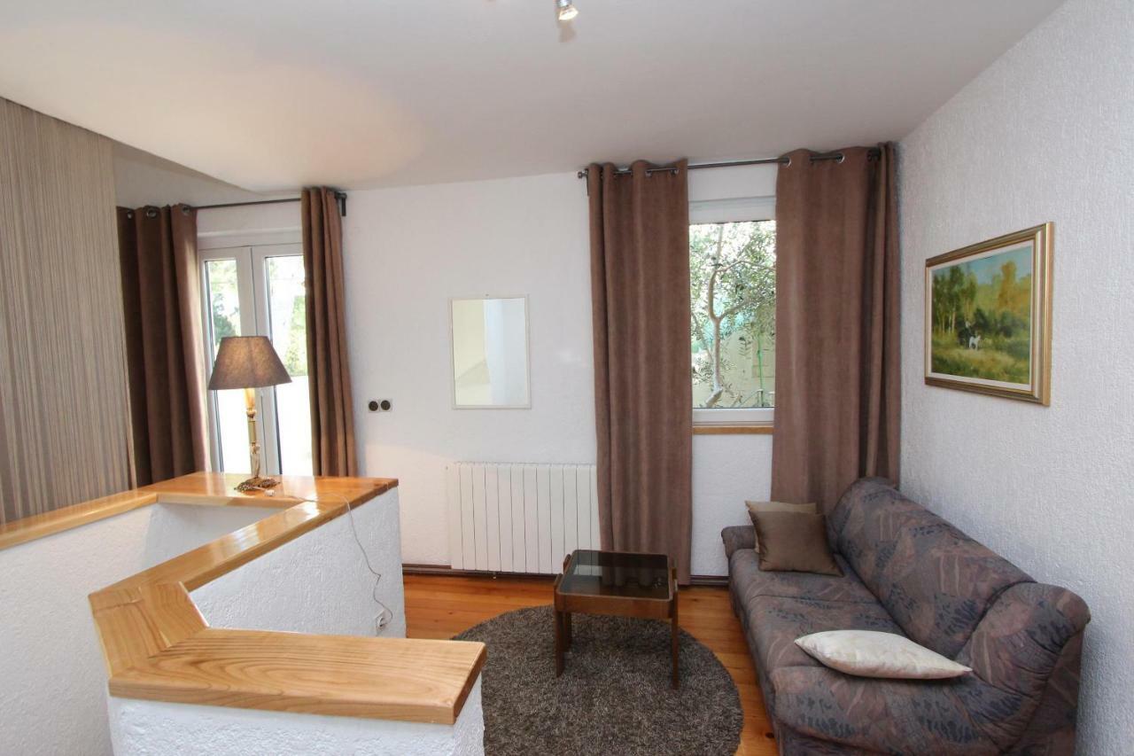 Apartment Marjanovic Rovigno Esterno foto