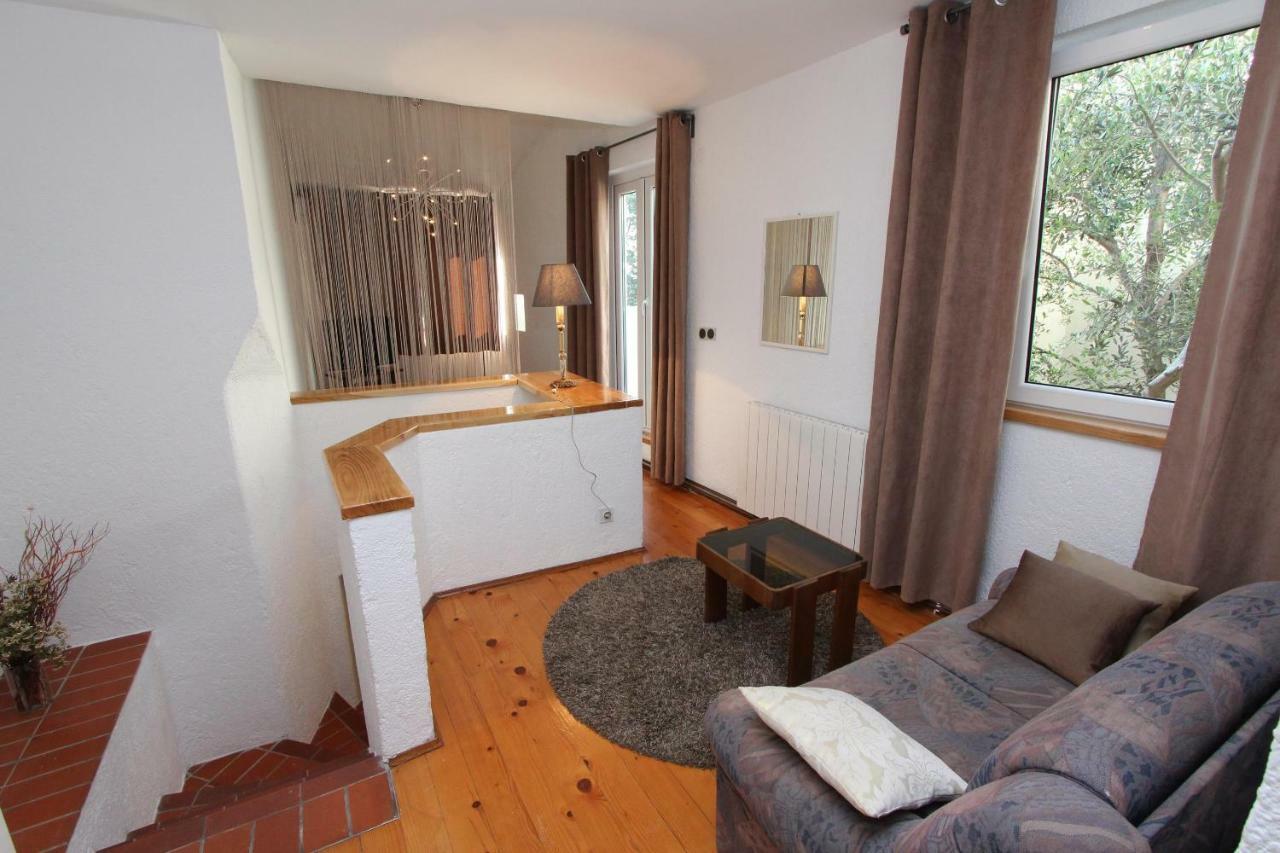 Apartment Marjanovic Rovigno Esterno foto